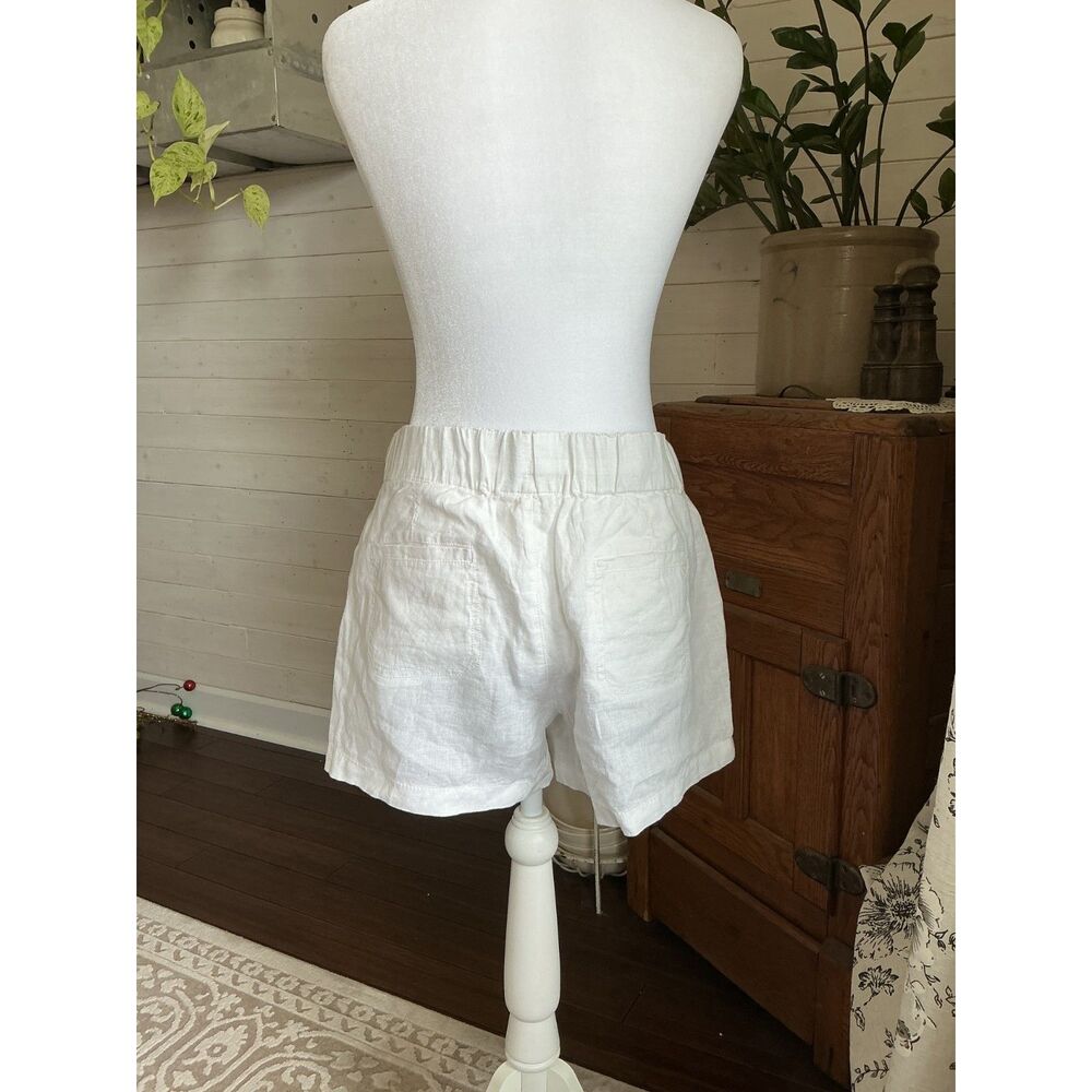 Caslon White Linen Coastal Beach Bermuda Shorts Women's Small